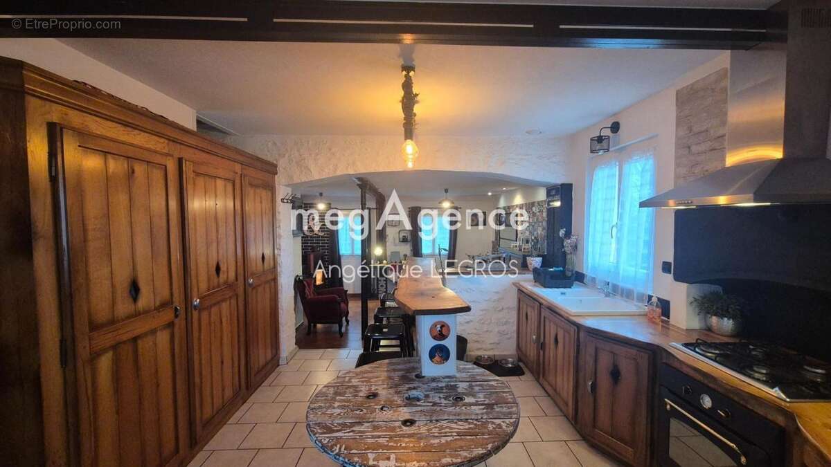 Maison en pierre rénovée a alencon – proche n12 & voie verte - photo 5