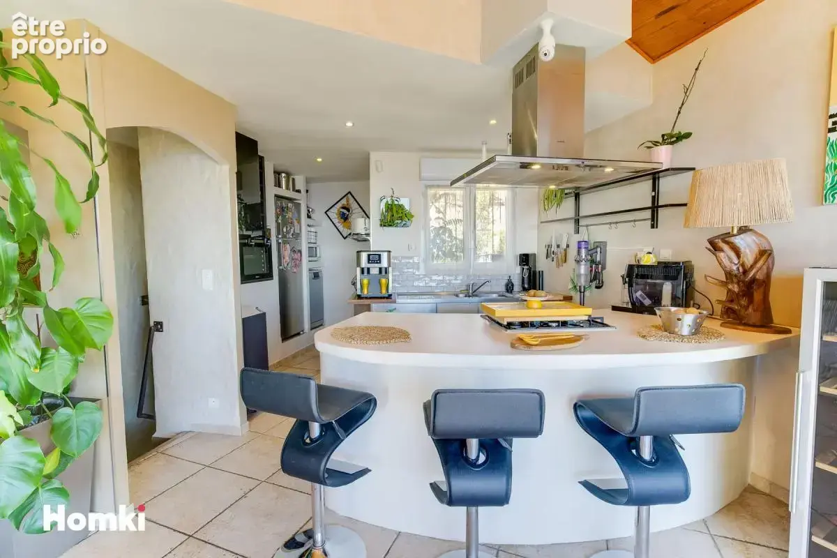Maison T3 de 92m2  vue mer - L'Estaque 13016 - photo 4