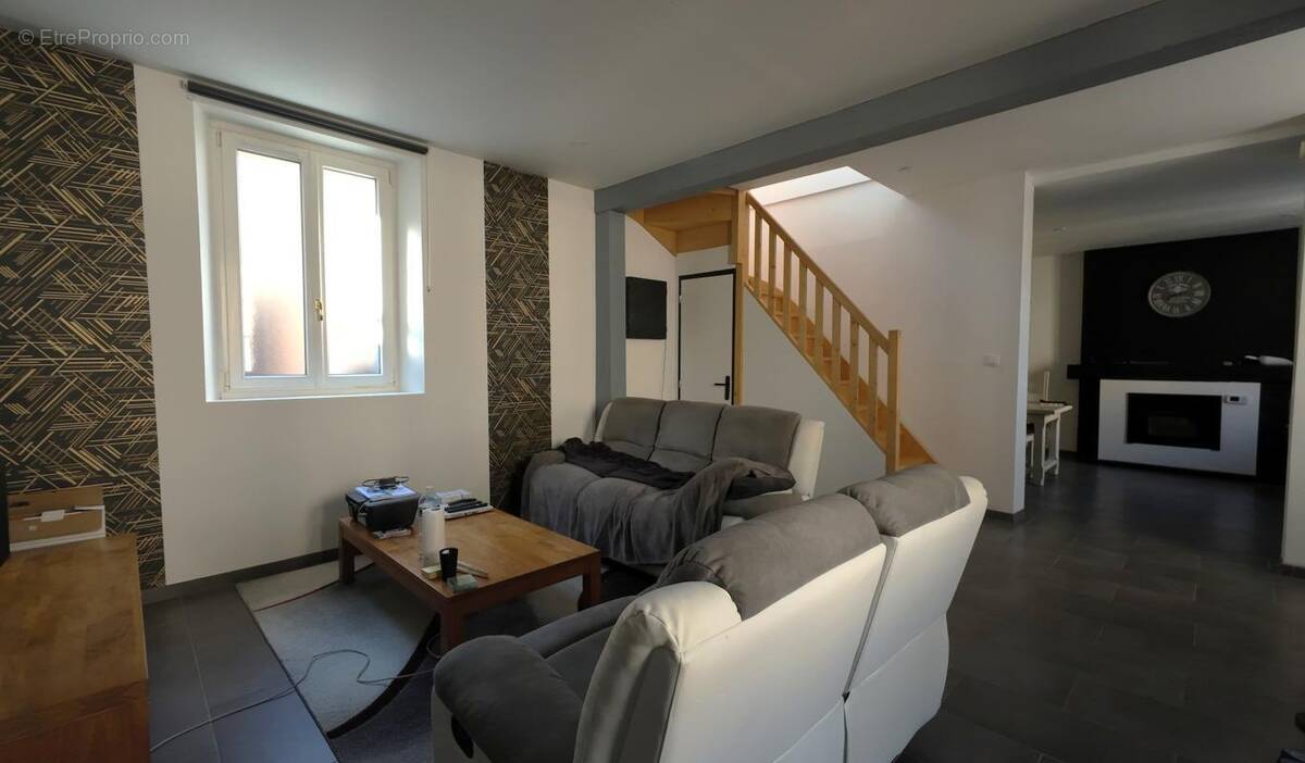 Maison à GUEURES