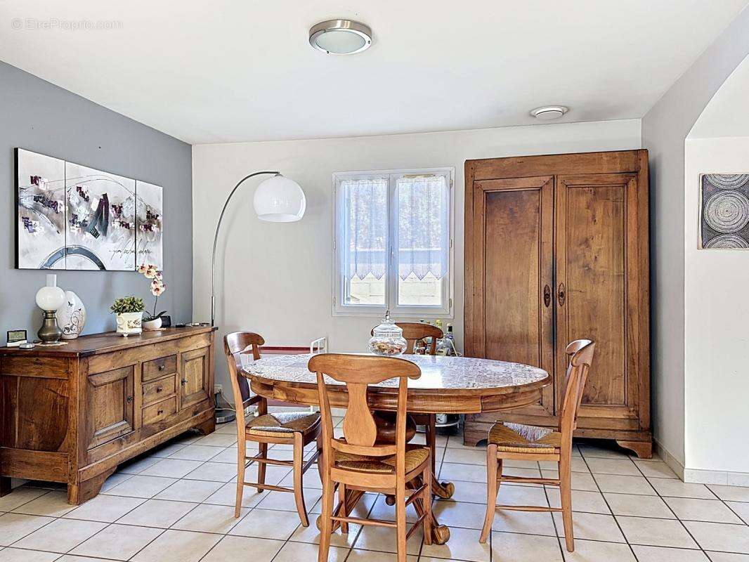 Maison à VEDENE