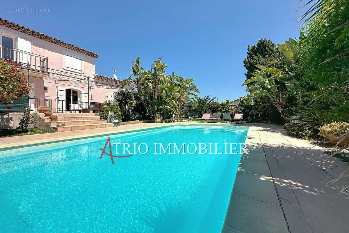 Maison à CAGNES-SUR-MER