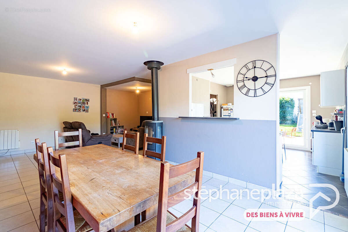 Maison à TREFFORT-CUISIAT