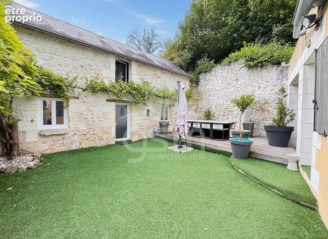 Maison 6 pièces 144 m² à vendre à Saint-Epain (37800) - photo 2