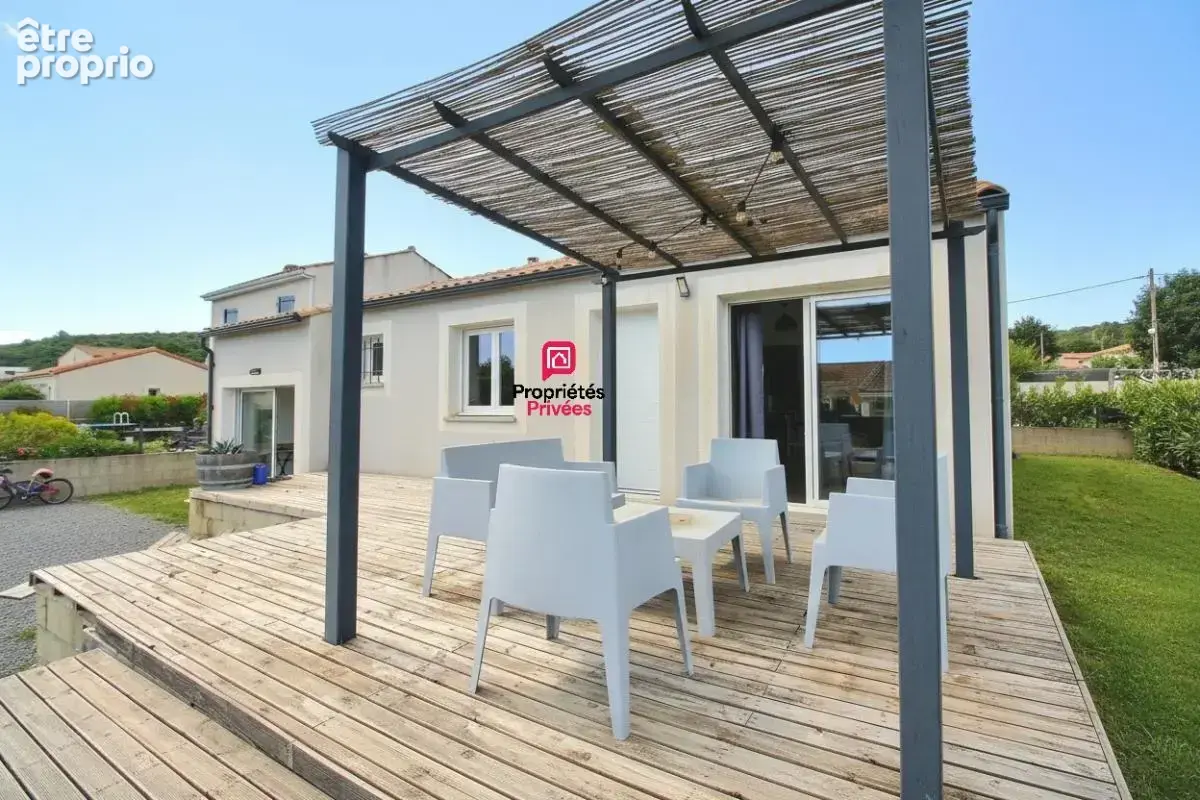 Maison 3 chambres 92 m² de plain pied avec piscine à Vacquieres - photo 16