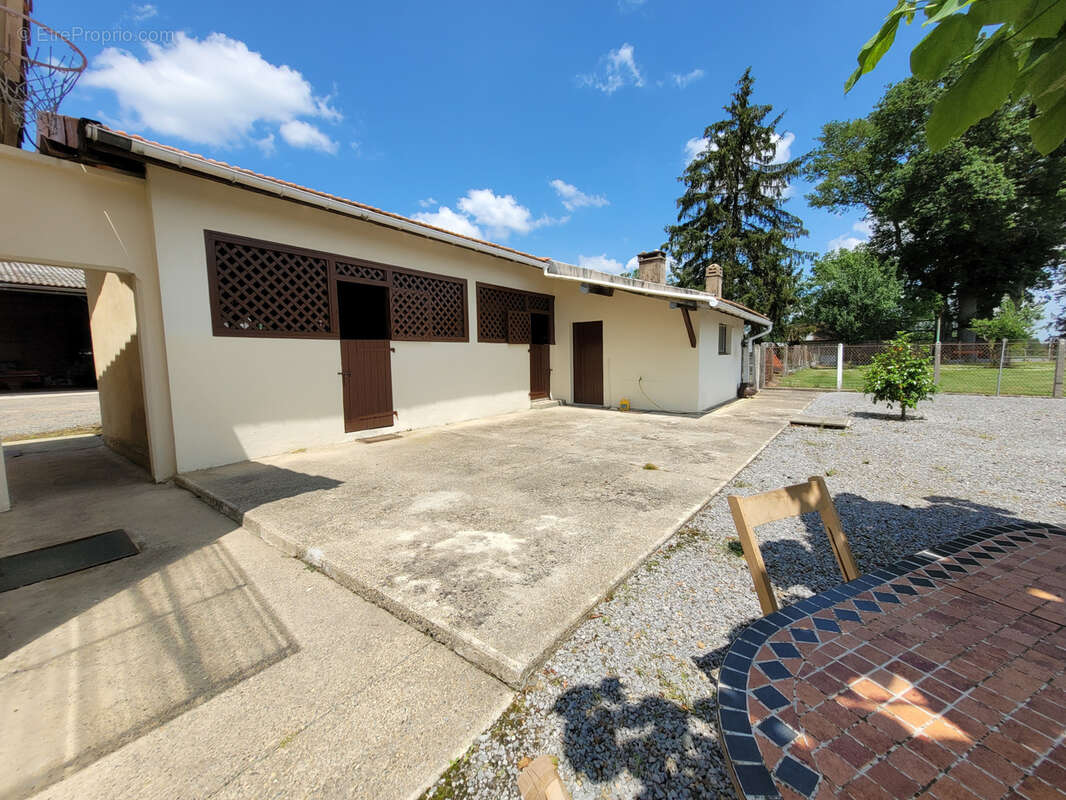 Maison à ARZACQ-ARRAZIGUET