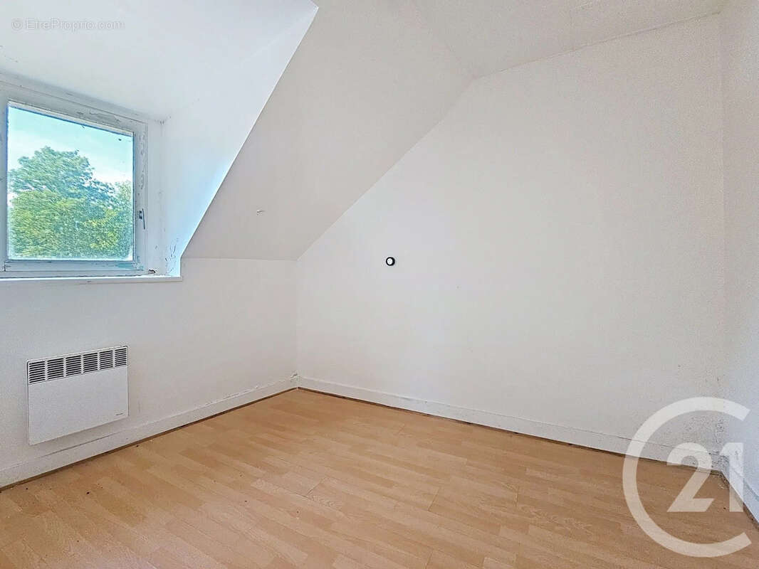 Appartement 30 m² à La Ferte-Gaucher  - photo 5