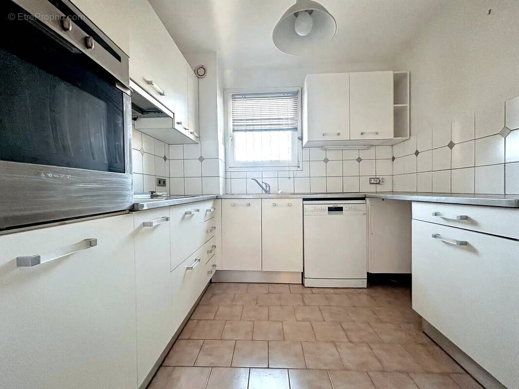 Appartement à MARSEILLE-9E