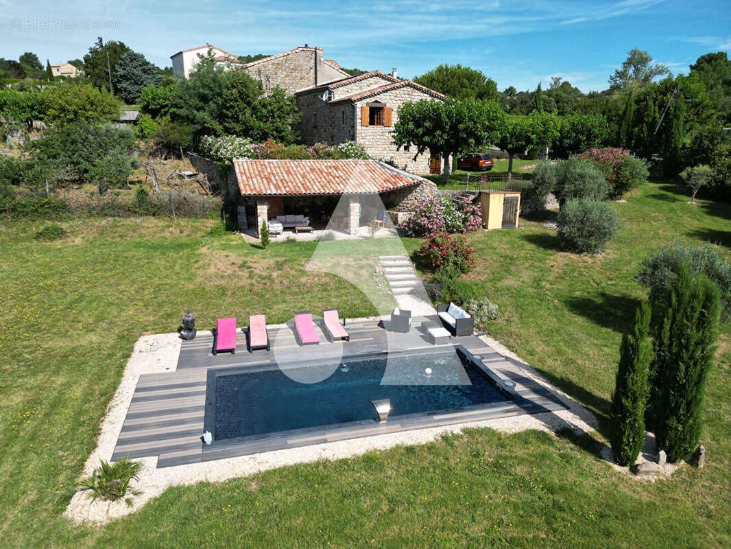 Maison à TAURIERS