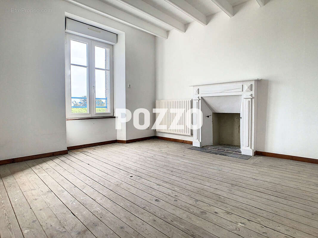 Maison à SAINT-SAMSON-DE-BONFOSSE