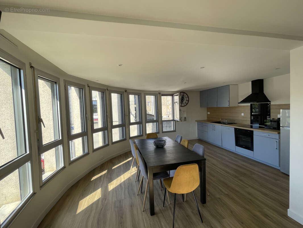 Appartement à SABLE-SUR-SARTHE