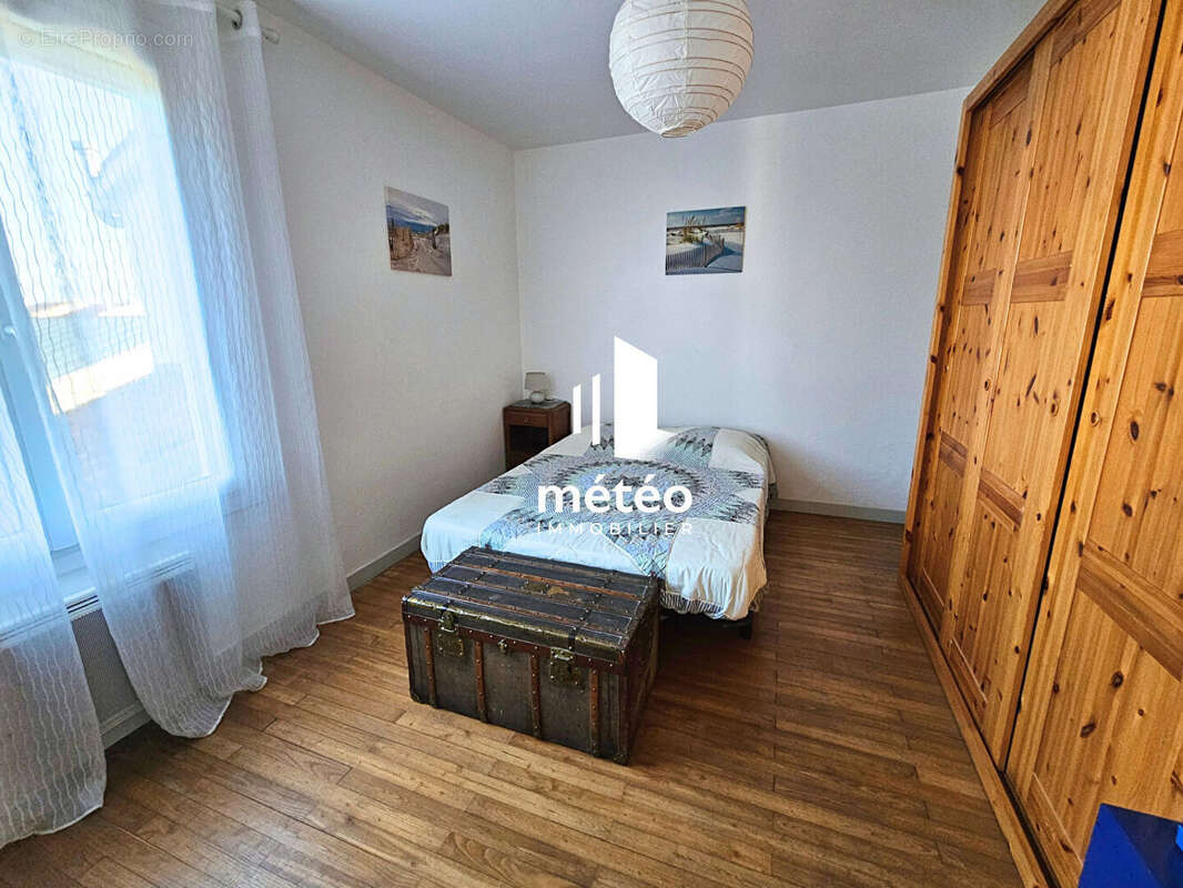 Maison à LES MAGNILS-REIGNIERS