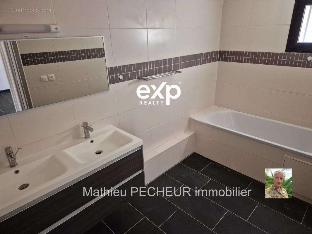 Maison à LA POSSESSION