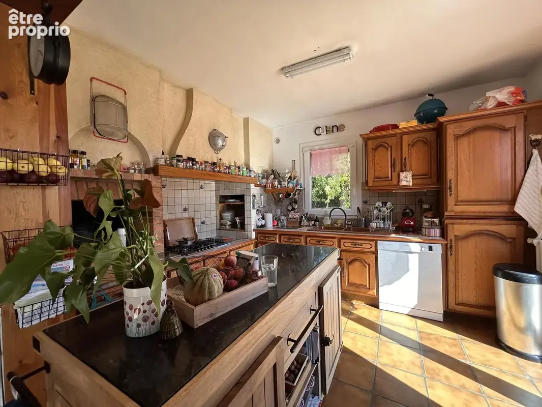 Aurignac,  jolie maison T6 sur un terrain de 2381m² - photo 3