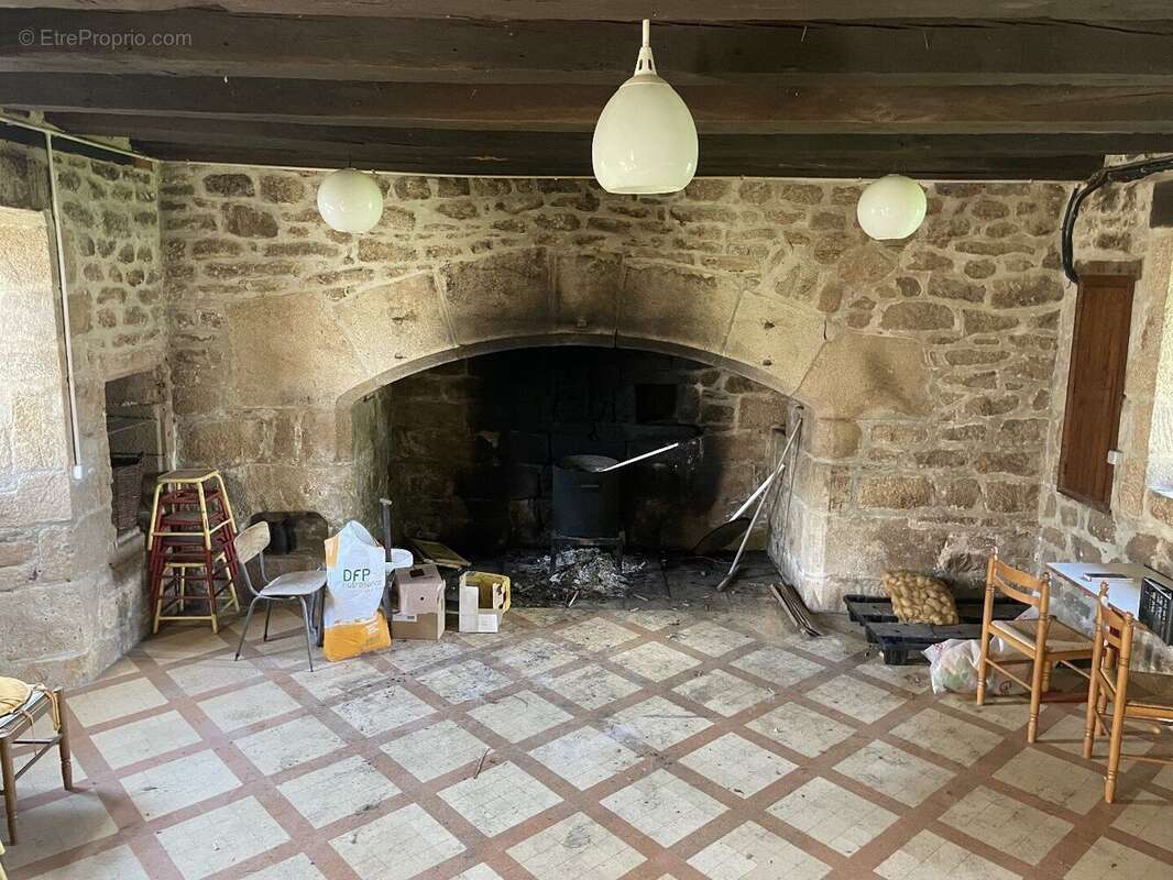 Maison à HAUTEFAGE