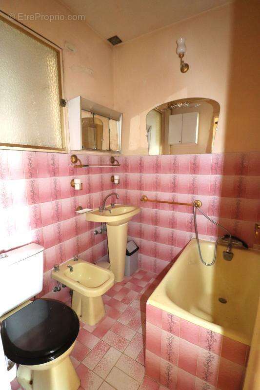 Maison à BERRE-LES-ALPES