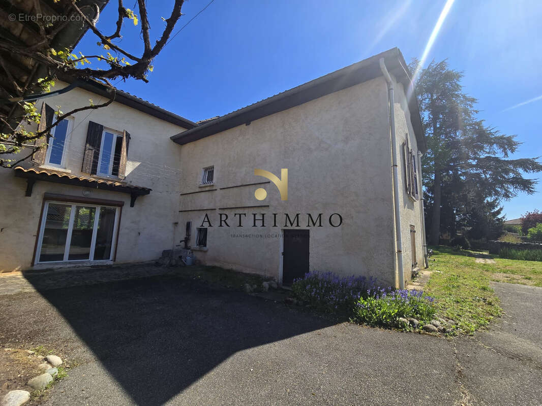 Maison à EYMEUX