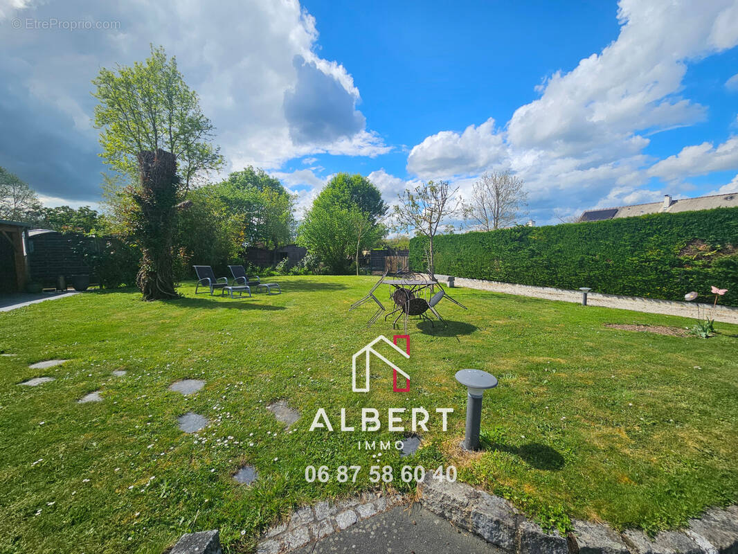 Terrain à ROCHEFORT-SUR-LOIRE