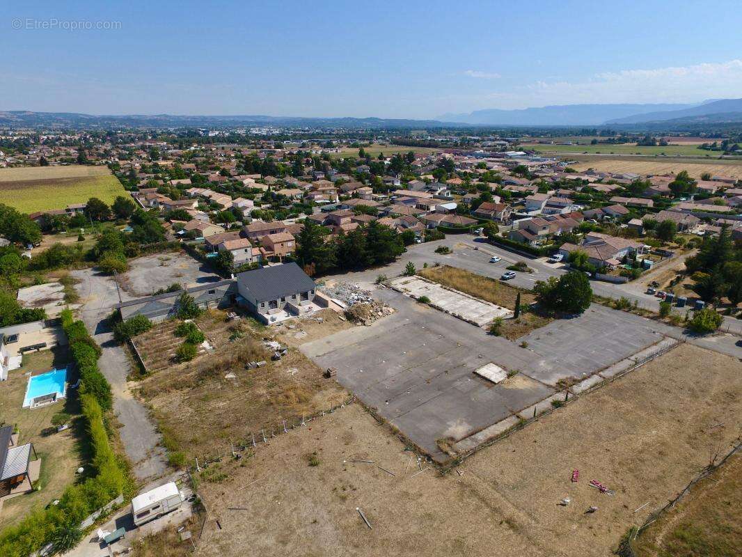 Terrain à CHATUZANGE-LE-GOUBET