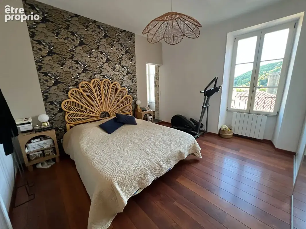 Appartement lumineux en coeur de village de Caylus - Charme et confort - photo 5