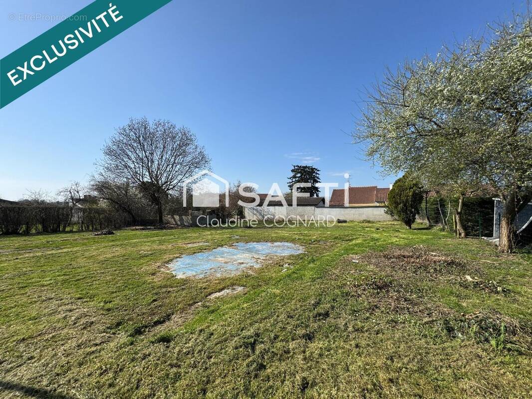 Photo 1 - Terrain à CRECHES-SUR-SAONE