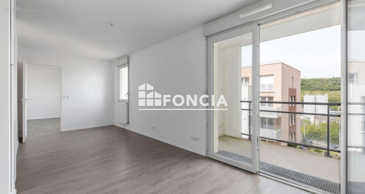 Appartement à DARNETAL