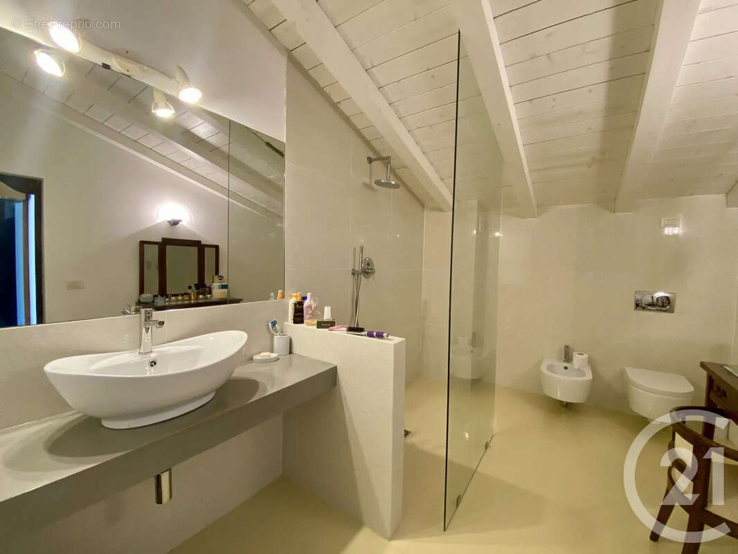 Maison 210 m² à Menton  - photo 15