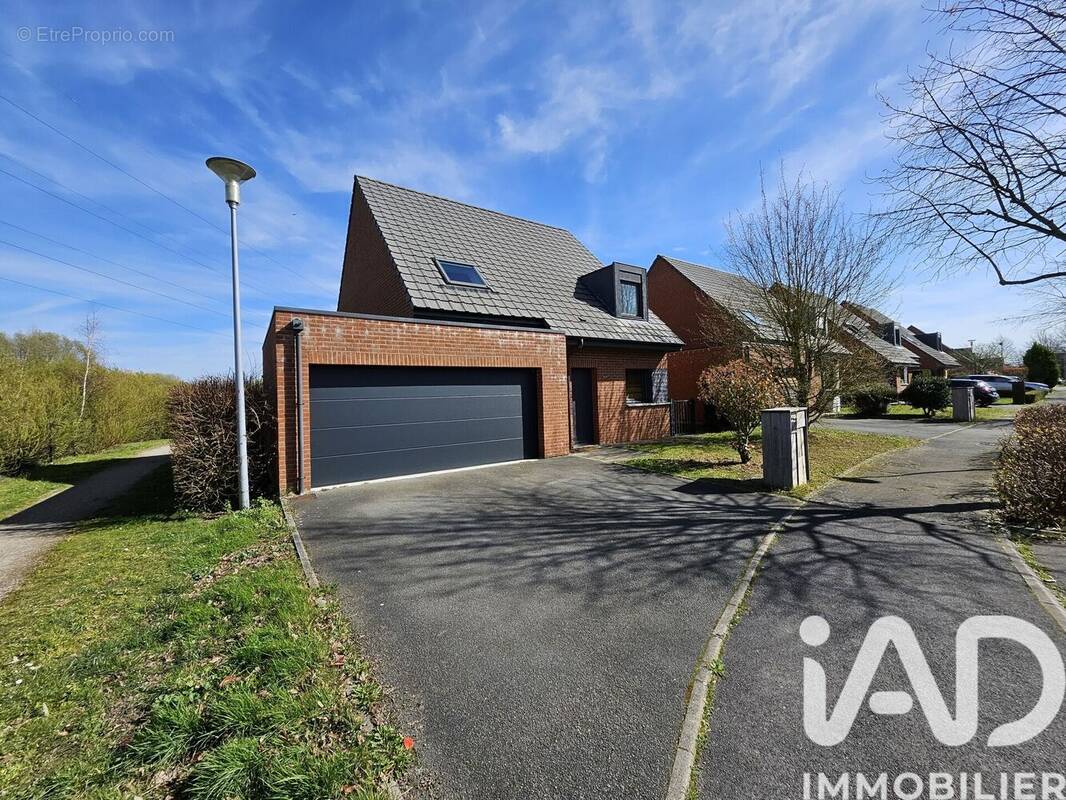 Photo 1 - Maison à MARQUETTE-LEZ-LILLE