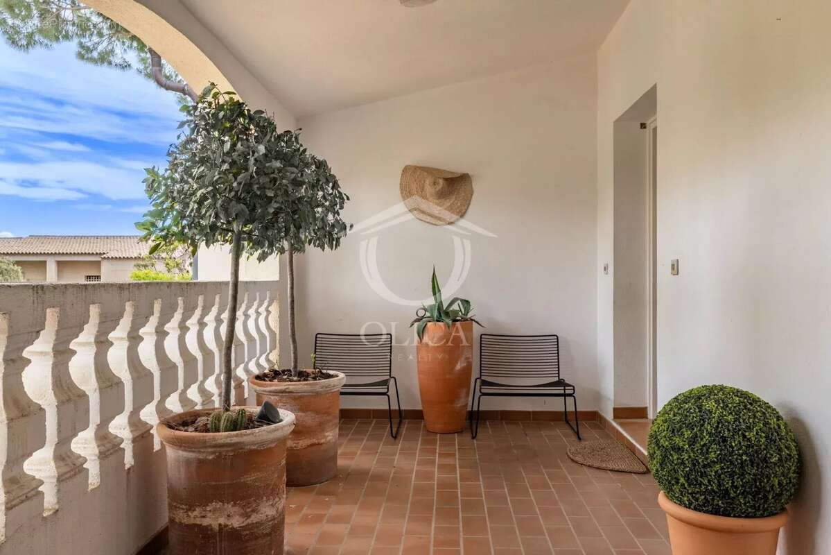 Appartement à VILLENEUVE-LOUBET