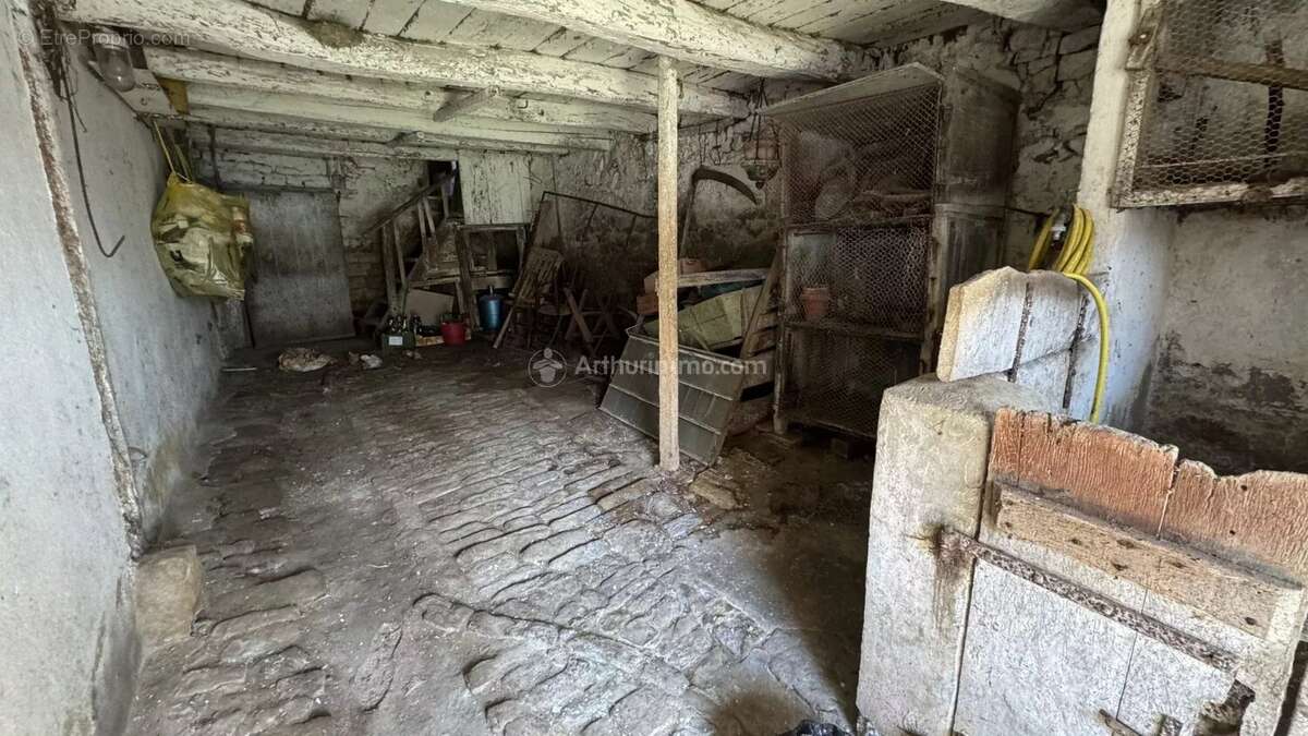 Maison à SOULAUCOURT-SUR-MOUZON