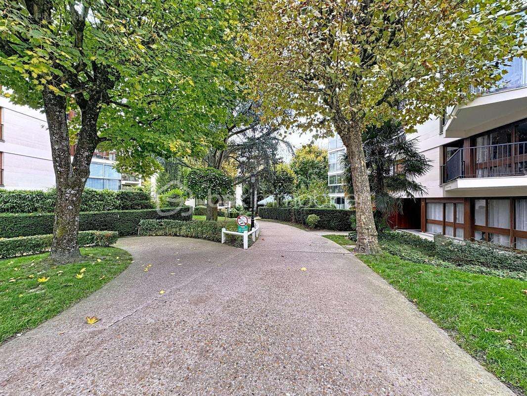 Appartement à LE CHESNAY