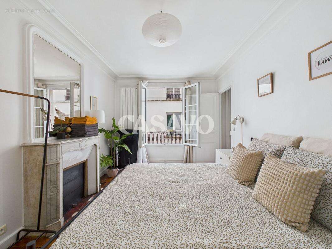 Appartement à PARIS-9E