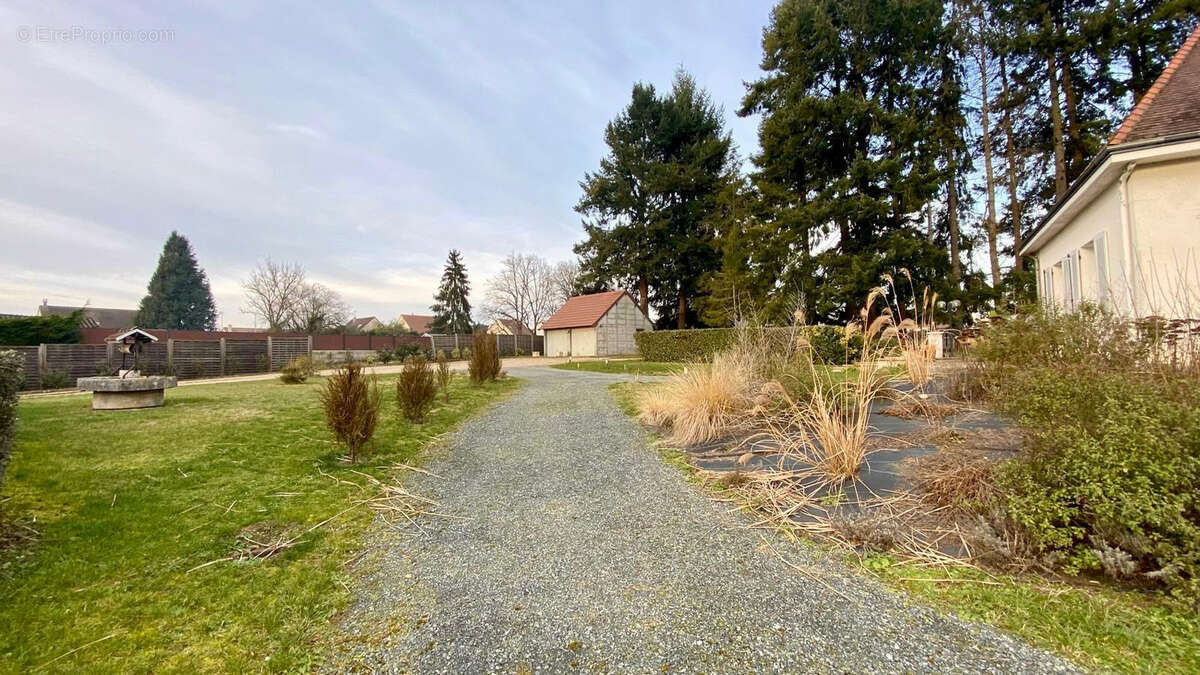 Maison à NOYERS-SUR-CHER