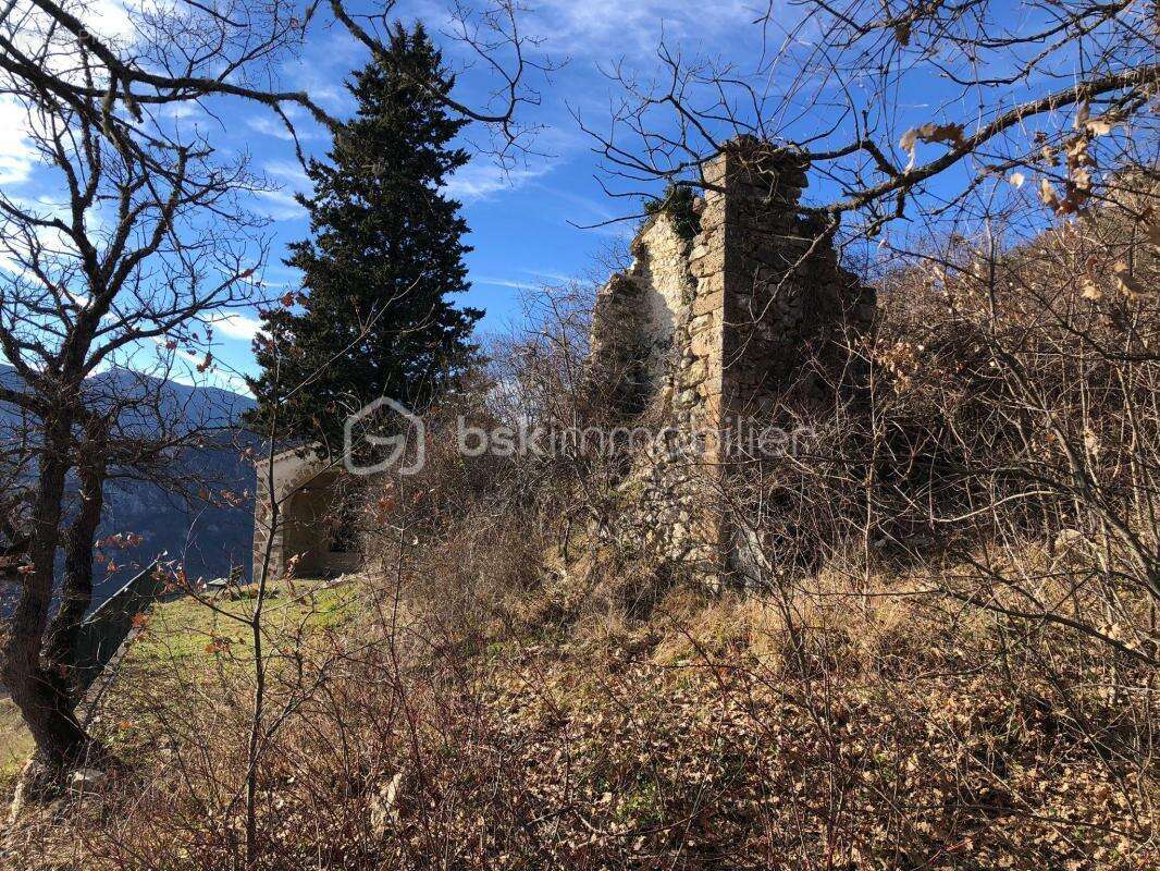 À Vendre - Terrain Constructible de 1 700 m² à Mujouls - photo 2