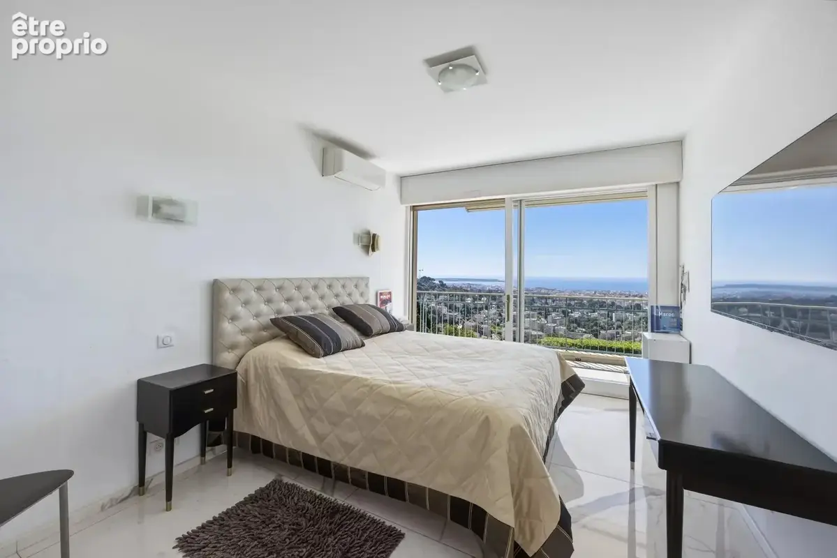 CO-EXCLUSIVITÉ Le Cannet Victoria– Appartement 178 m² vue mer, terrasse 45 m², immeuble de prestige - photo 12