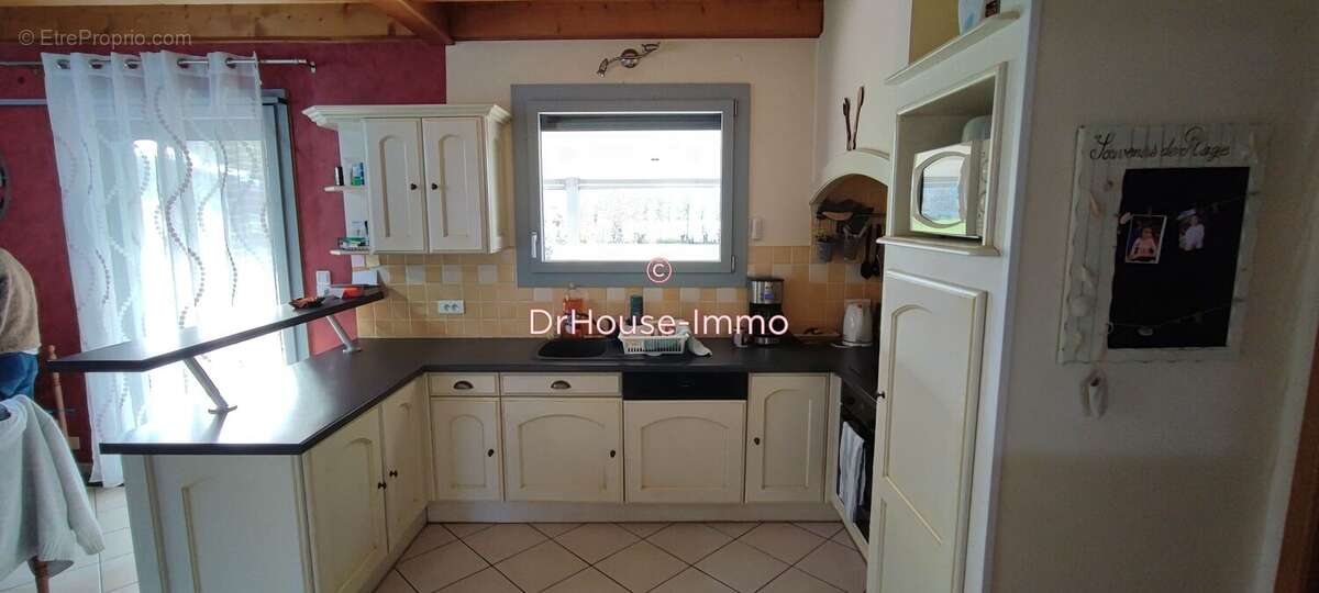 Maison à MAZEYRAT-D&#039;ALLIER