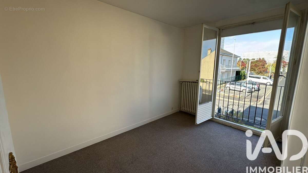 Photo 6 - Maison à CHATELLERAULT