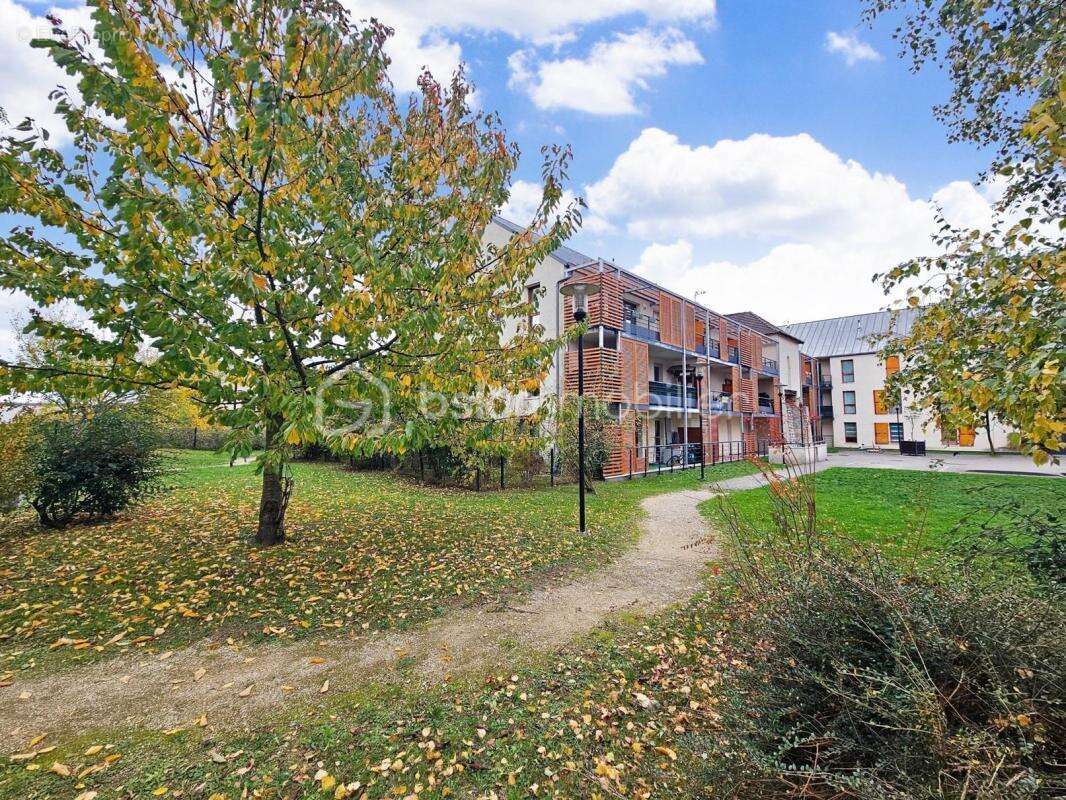 Appartement à TREMBLAY-EN-FRANCE