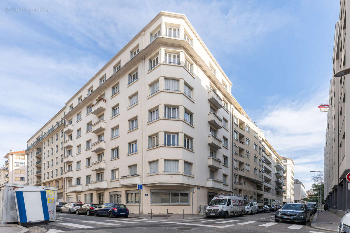 Appartement à LYON-6E