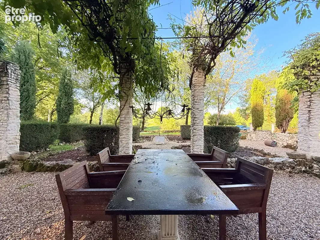 Un grand balcon royale dans la verdure, une maison de caractère et un gîte indépendant - photo 29