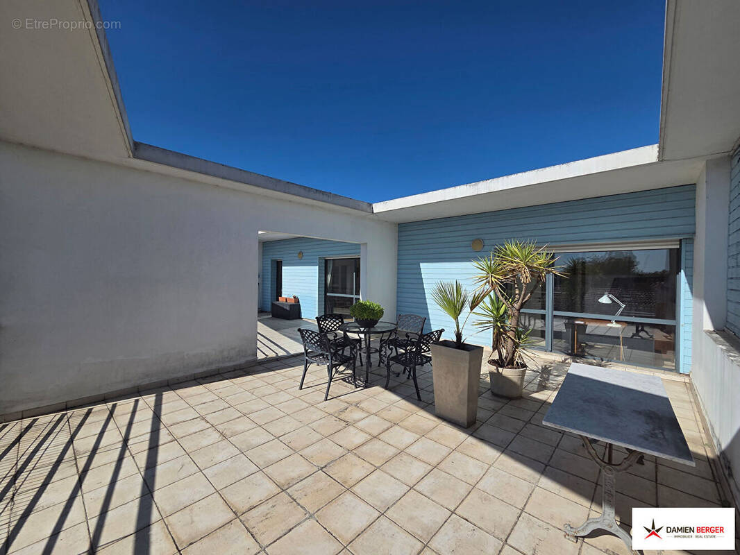 Appartement à LA ROCHELLE