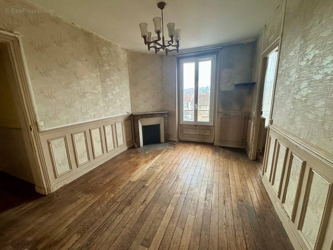 Appartement à VILLENEUVE-SAINT-GEORGES