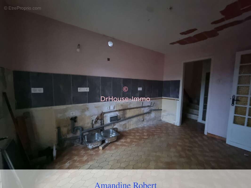 Maison à SAINT-EUTROPE-DE-BORN