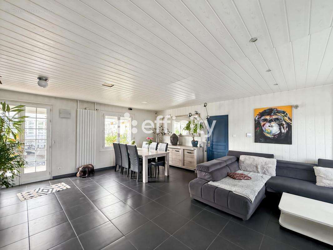 Maison à JOUE-LES-TOURS