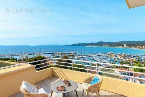 Appartement à LE LAVANDOU