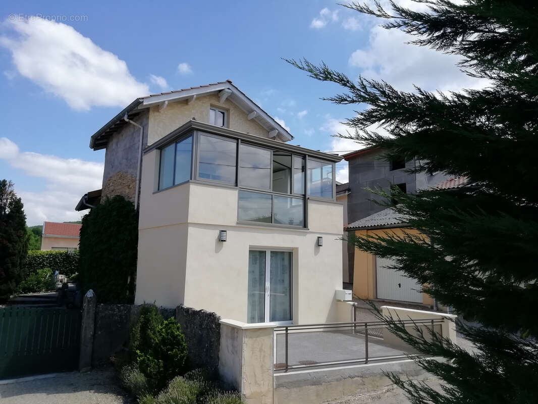 Maison à AMBERIEU-EN-BUGEY