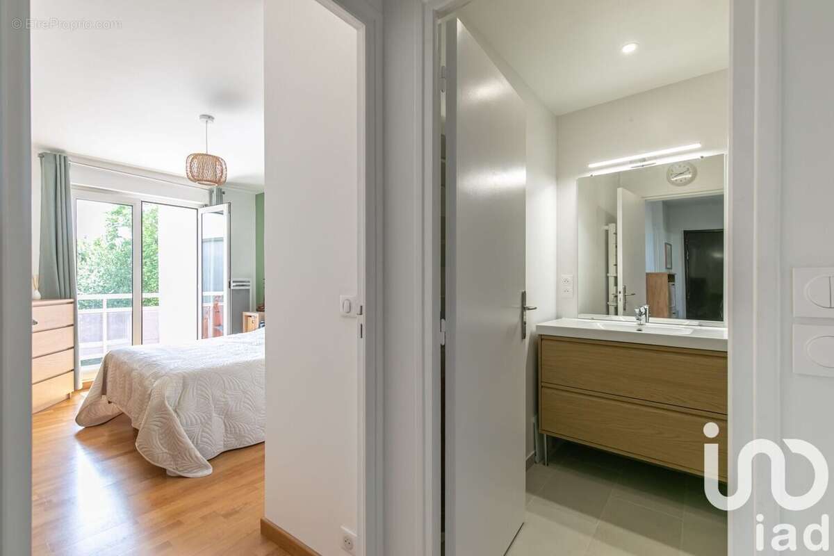 Photo 5 - Appartement à LE PERREUX-SUR-MARNE