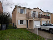Maison à FONTAINE-LE-COMTE