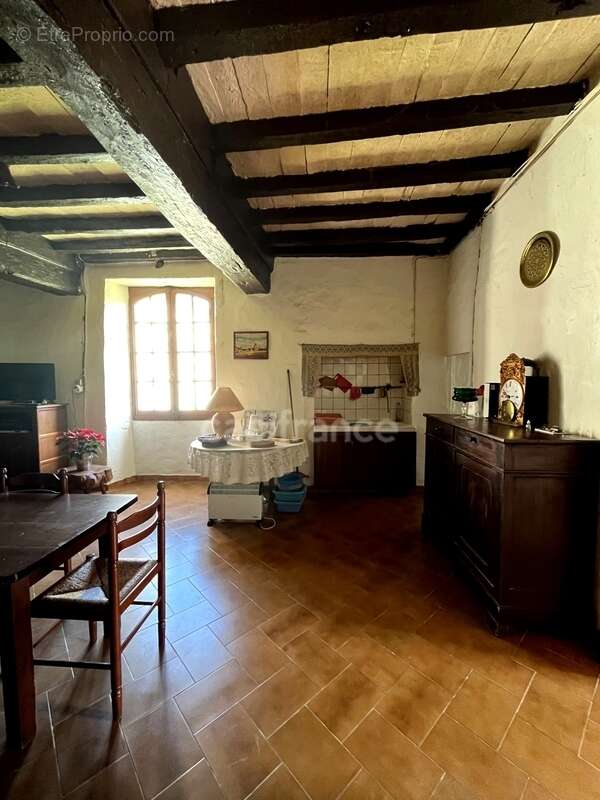 Maison à SAINT-CLAR