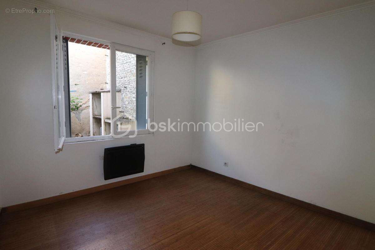 Appartement à PUSSAY