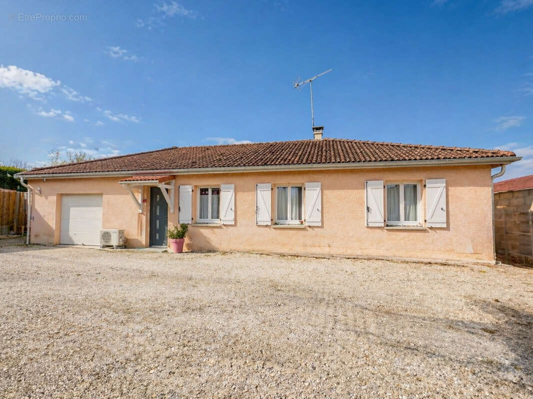 Maison à CHATILLON-LA-PALUD